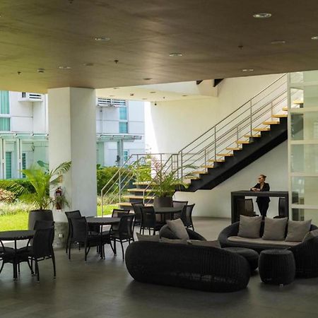 Abreeza Studio Suite 2321 - Pool, Wifi, City View, Washer, Ac, Netflix, Mall Davao City Extérieur photo