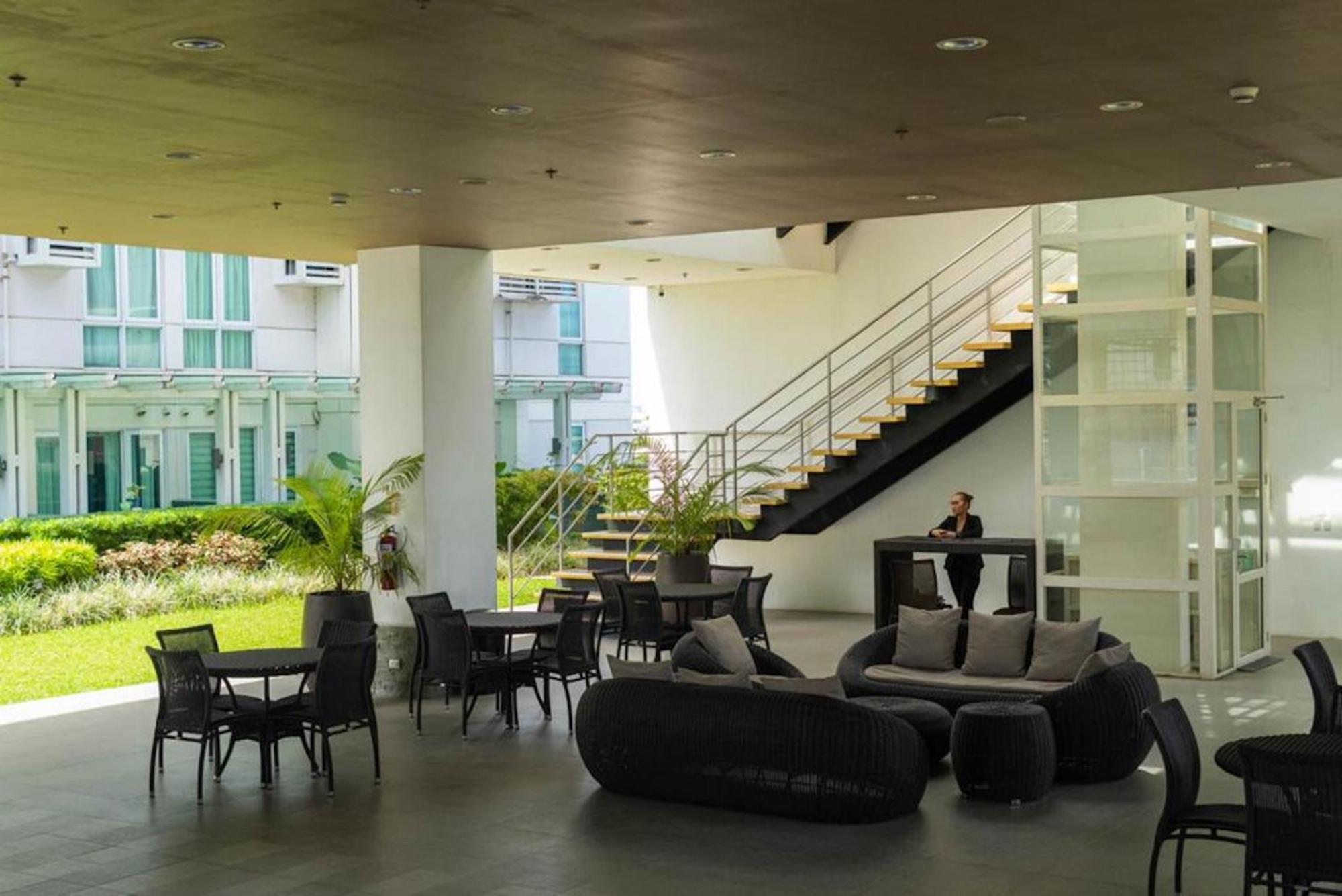 Abreeza Studio Suite 2321 - Pool, Wifi, City View, Washer, Ac, Netflix, Mall Davao City Extérieur photo